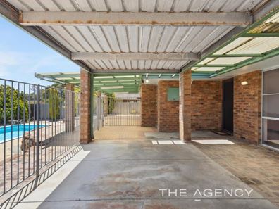 2 Stocker Court, Craigie WA 6025