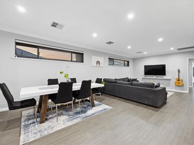 6b Reef Way, Yangebup WA 6164