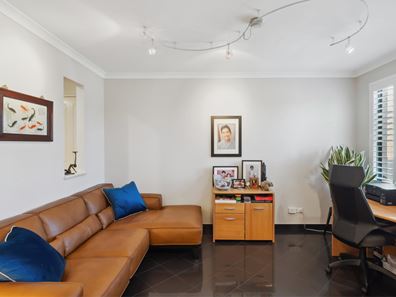 9 Alexandria Follow, Success WA 6164
