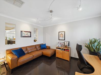 9 Alexandria Follow, Success WA 6164