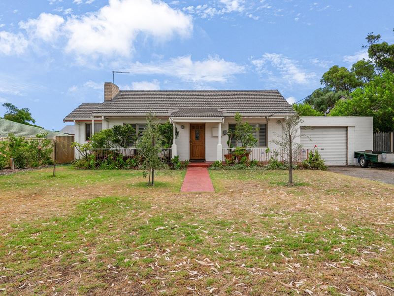 6 Jecks Street, Rockingham WA 6168