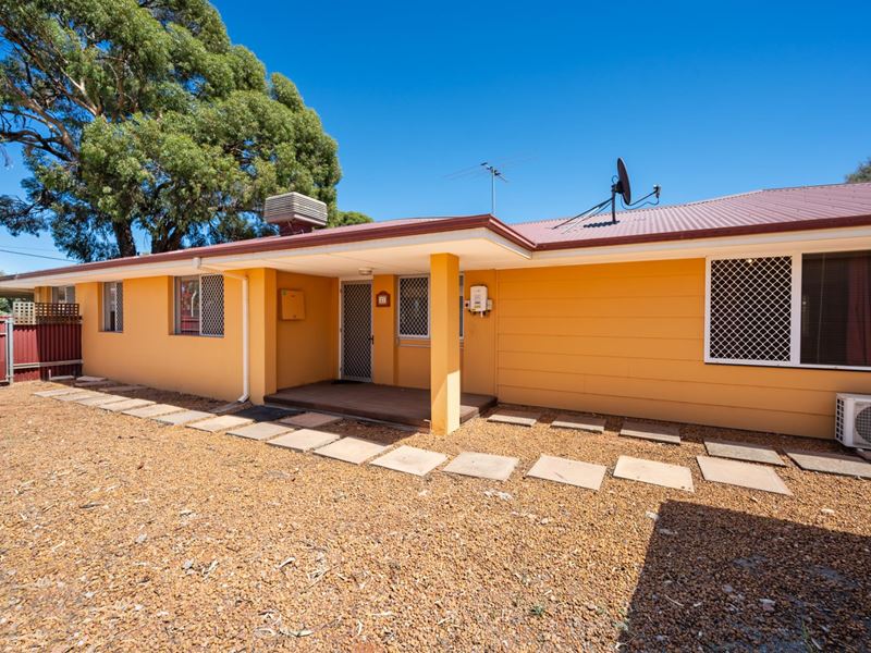 27 Talmalmo Place, South Kalgoorlie WA 6430