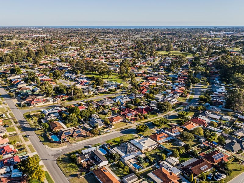 Unnaro Street, Hillman WA 6168