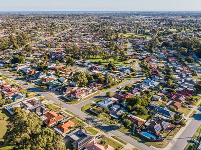 Unnaro Street, Hillman WA 6168