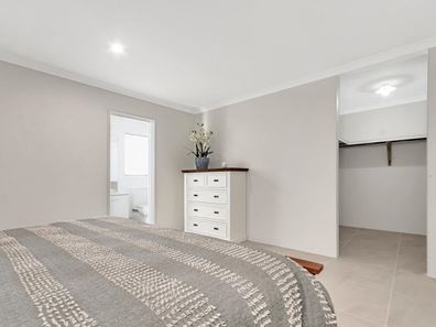 6 Boardwalk Street, Yanchep WA 6035
