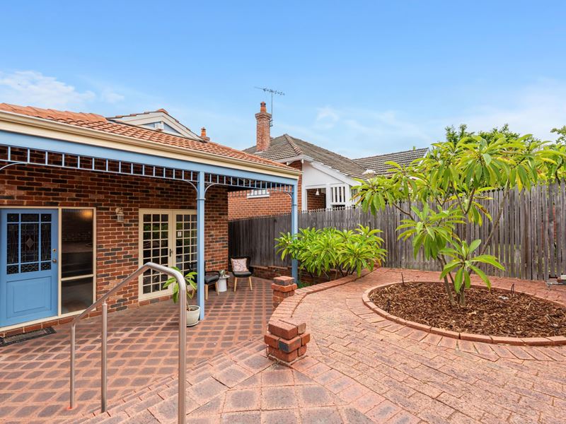 229A Nicholson Road, Shenton Park