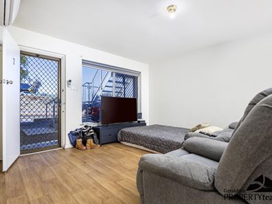 2/141 Augustus Street, Geraldton WA 6530