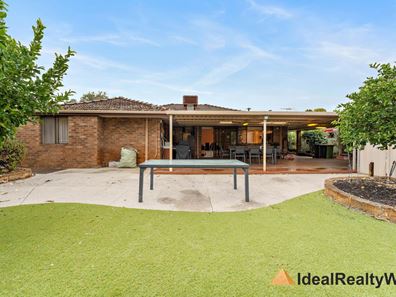 137 Burrendah Boulevard, Willetton WA 6155