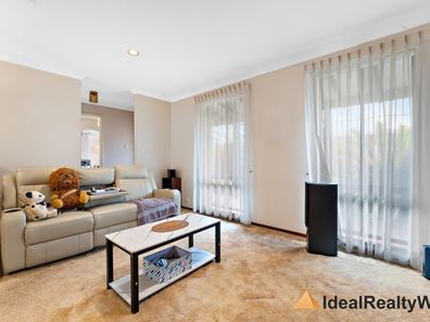 137 Burrendah Boulevard, Willetton WA 6155