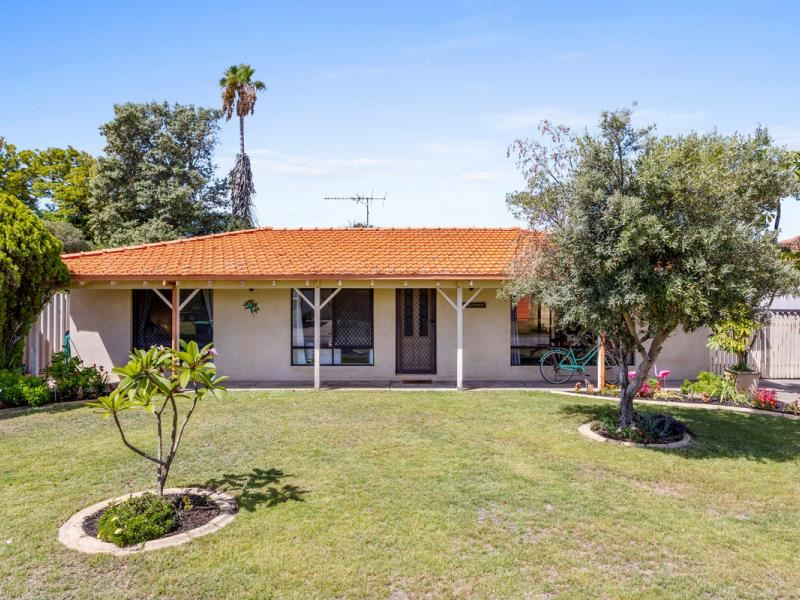 8 Shallow Close, Waikiki WA 6169