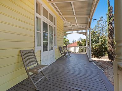106 Sanford Street, Geraldton WA 6530