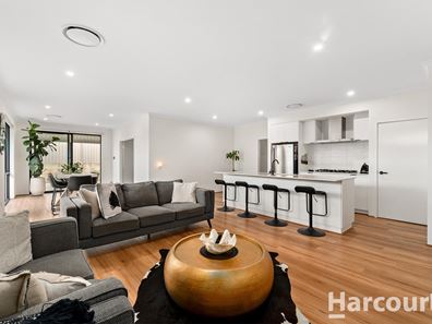 30 Headingley Link, Meadow Springs WA 6210