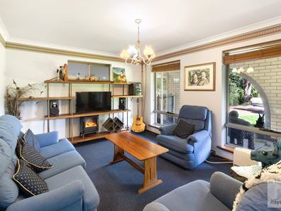 110 Hassell Street, Mount Barker WA 6324