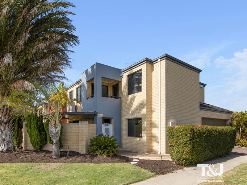 2A Lemana Road, Nollamara WA 6061