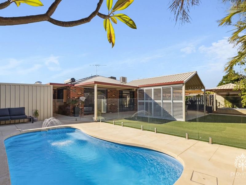19 Portland Mews, Bennett Springs WA 6063