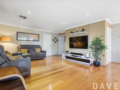 27 Gilmore Street, Kingsley WA 6026