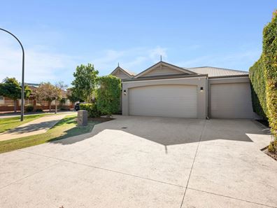 84 Broadway Boulevard, Piara Waters WA 6112