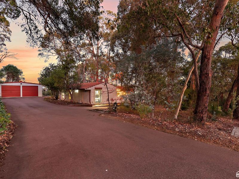 1 Dreyer Road, Roleystone WA 6111