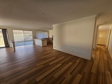 9 Bushlark Rise, Canning Vale WA 6155