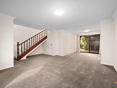 1/83 Gardner Street, Como WA 6152