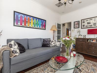 158 Ravenswood Drive, Nollamara WA 6061