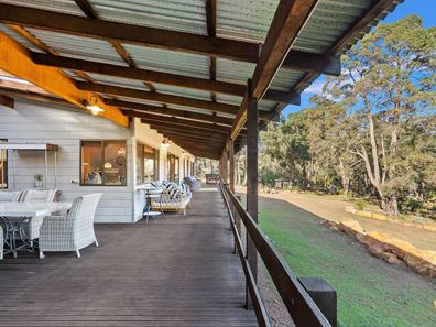 11 The Glade, Keysbrook WA 6126