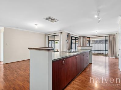 10 Fortescue Bend, Gosnells WA 6110