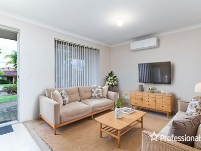 5 Bullfinch Way, Ballajura WA 6066