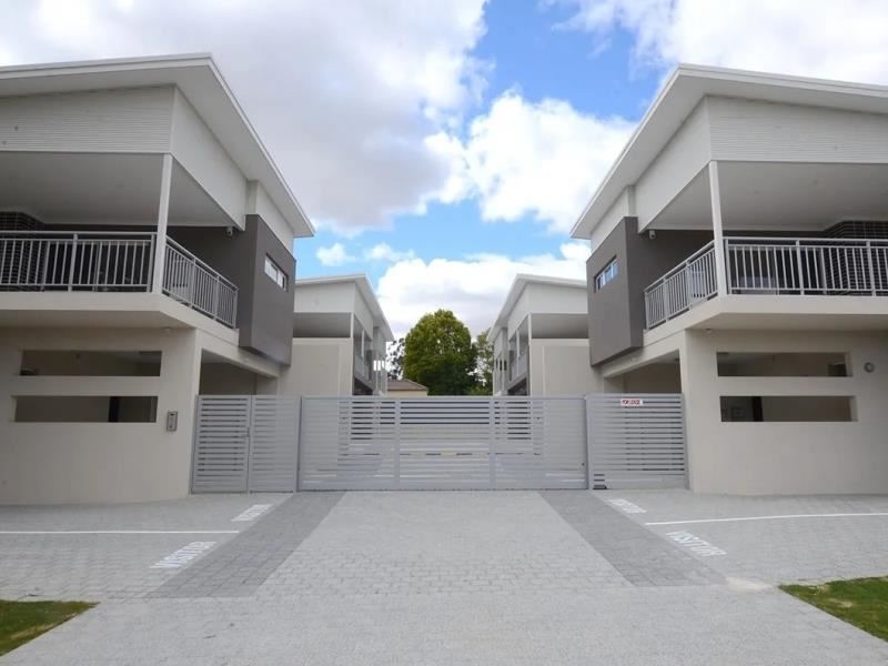 7/10 Montrose Way, Nollamara WA 6061