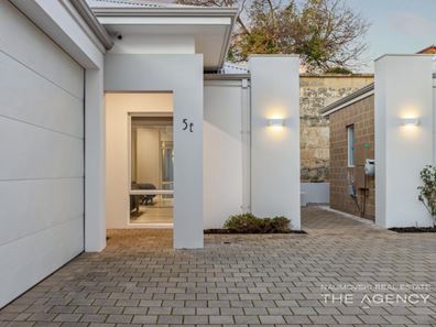 5E Petrin Road, Landsdale WA 6065