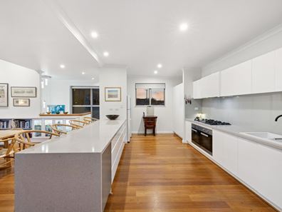43 Hurley Way, Hillarys WA 6025