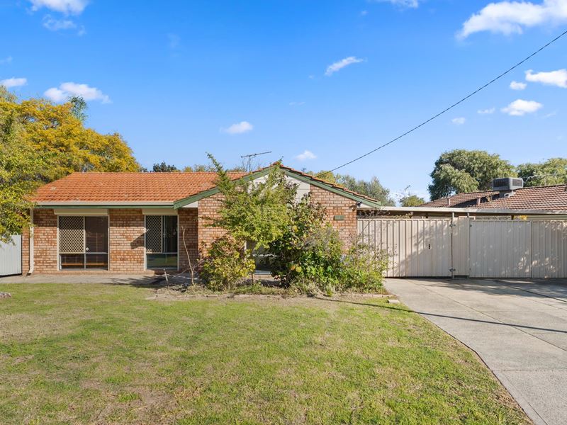 14 Noumea Place, Waikiki WA 6169