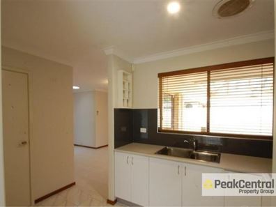 2/3 Latham Street, Alfred Cove WA 6154