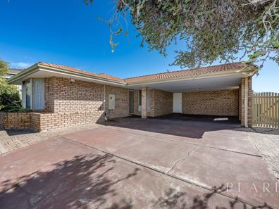 4 Bascombe Rise, Hillarys WA 6025