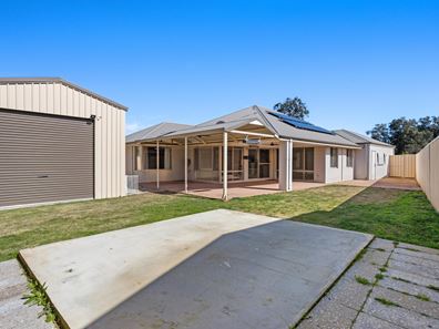 13 Murchison Parade, Millbridge WA 6232