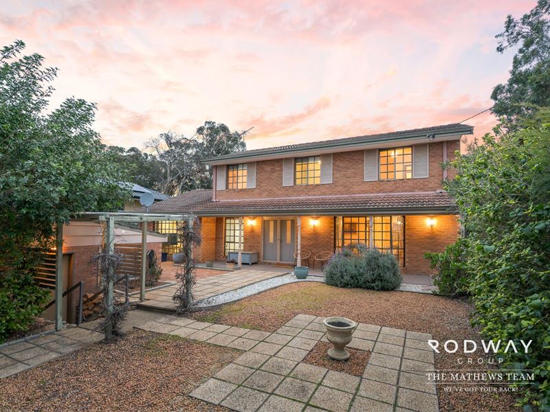 7 Wahroonga Rd, Mount Nasura WA 6112