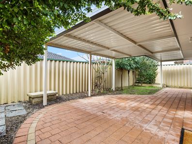 8 Warrior Pass, Bertram WA 6167