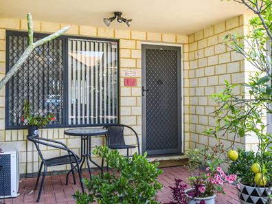 17/70 Waldron Boulevard, Greenfields WA 6210