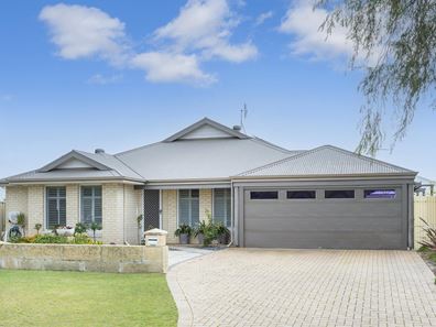 1 Higgins Drive, Broadwater WA 6280