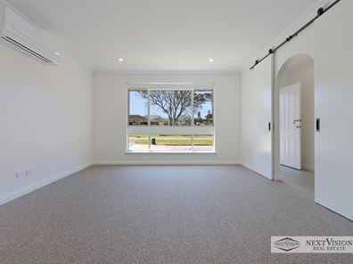 9 Paulik Way, Hamilton Hill WA 6163
