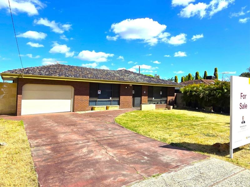 13 Mirrabooka Avenue, Girrawheen