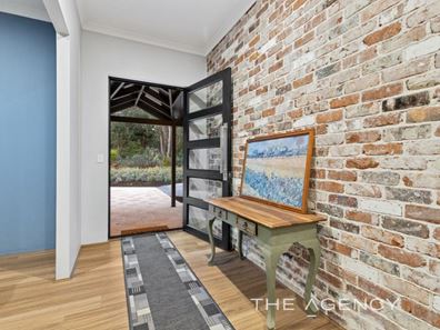 3 Hillwood Grove, Gidgegannup WA 6083