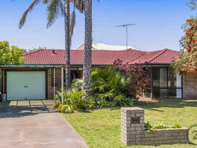 6 Blythwood Street, Dudley Park WA 6210