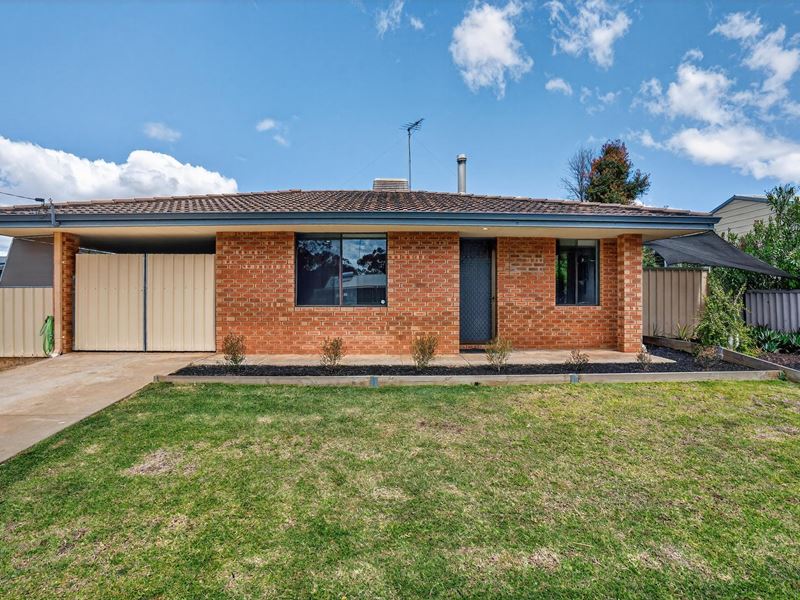 13 Monger Street, Beverley WA 6304
