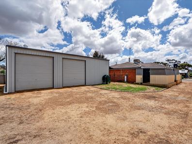 13 Monger Street, Beverley WA 6304
