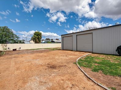 13 Monger Street, Beverley WA 6304