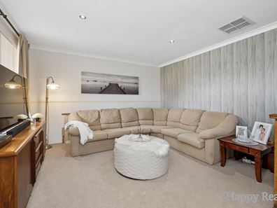 27 Illawarra Crescent, Canning Vale WA 6155