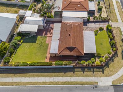 24 Amberton Avenue, Girrawheen WA 6064
