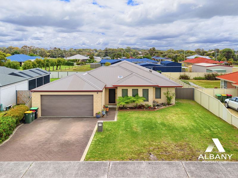 20 Orion Avenue, Mckail WA 6330