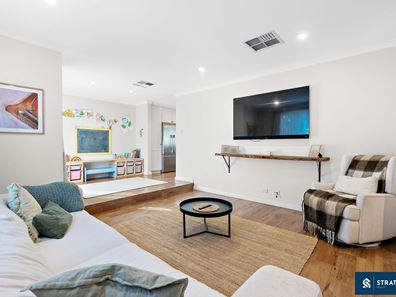 15 Endgate Court, Parkwood WA 6147